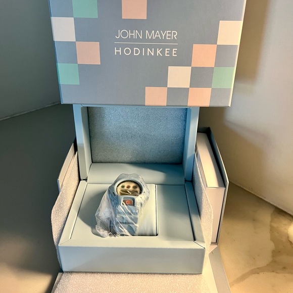 G-SHOCK Ref. 6900 By John Mayer - Picture 2 of 5